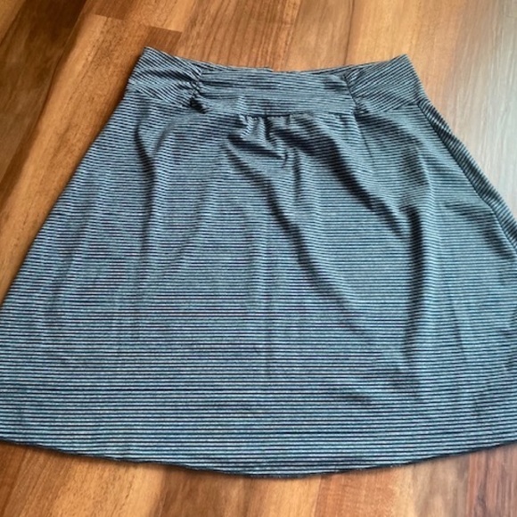 TRANQUILITY BY COLORADO CLOTHING MIDI SKIRT - Picture 1 of 3